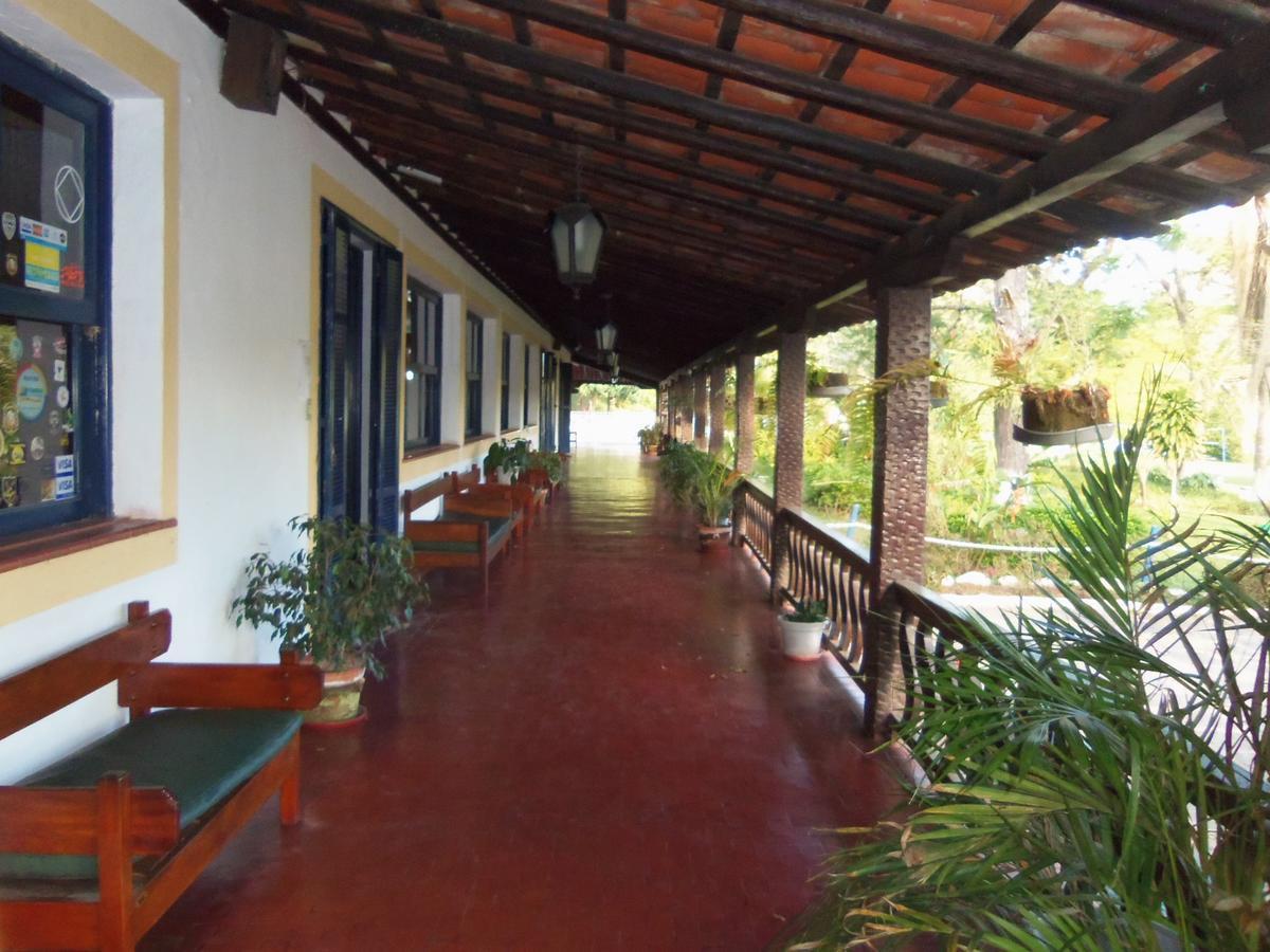 Hotel Miguel Pereira Buitenkant foto